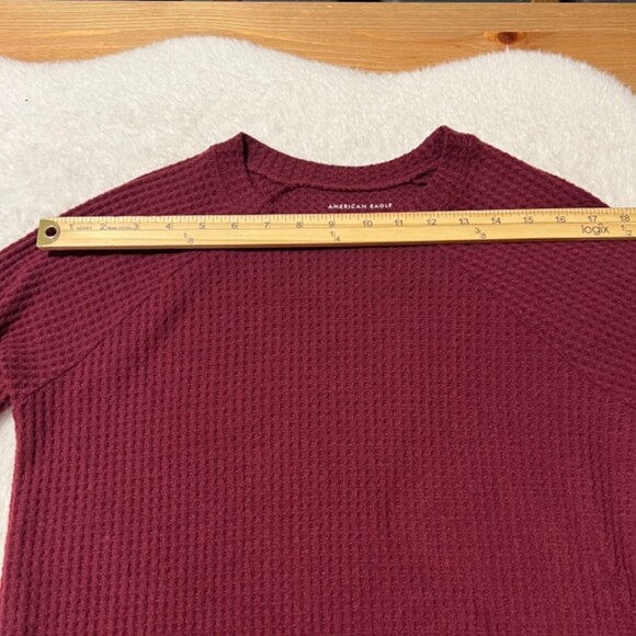 American Eagle Womens Burgundy Waffle Knit LS Shirt Thermal Sweater Size Small - Picture 6 of 8